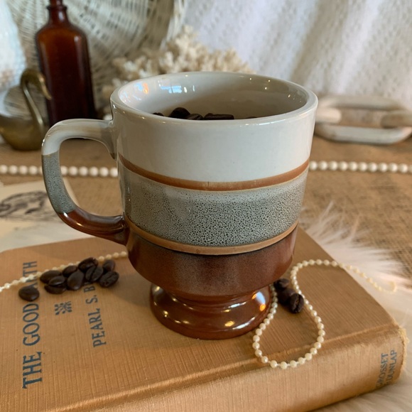 Vintage Stoneware Mug ☕️ - Picture 6 of 14